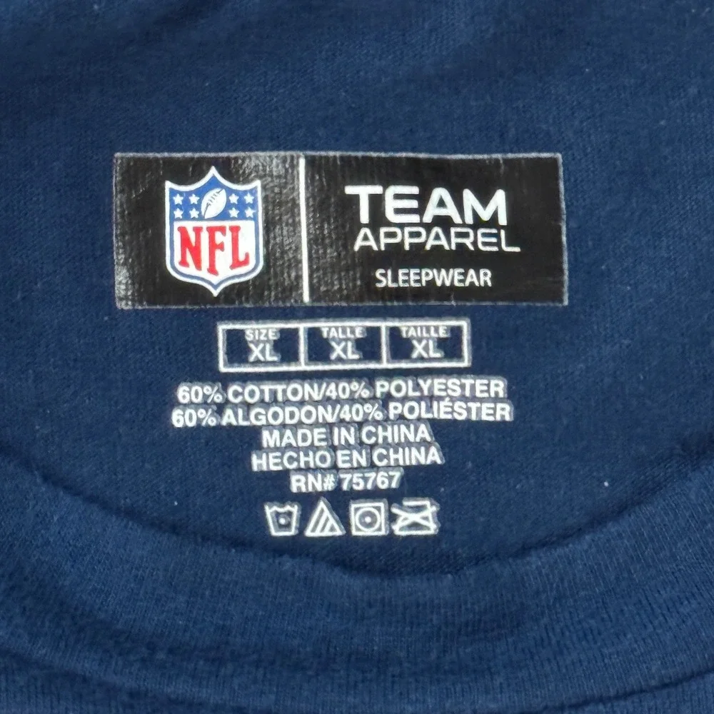 NFL Team Apparel Seattle Seahawks Women's XL Navy Blue Sleepwear Graphic Tee